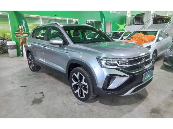 VOLKSWAGEN TAOS 1.4 250 TSI TOTAL FLEX HIGHLINE AUTOMÁTICO VOLKSWAGEN TAOS 1.4 250 TSI TOTAL FLEX HIGHLINE AUTOMÁTICO